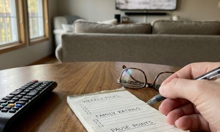 How to build a ‘family media agreement’ for shared viewing (without fights)